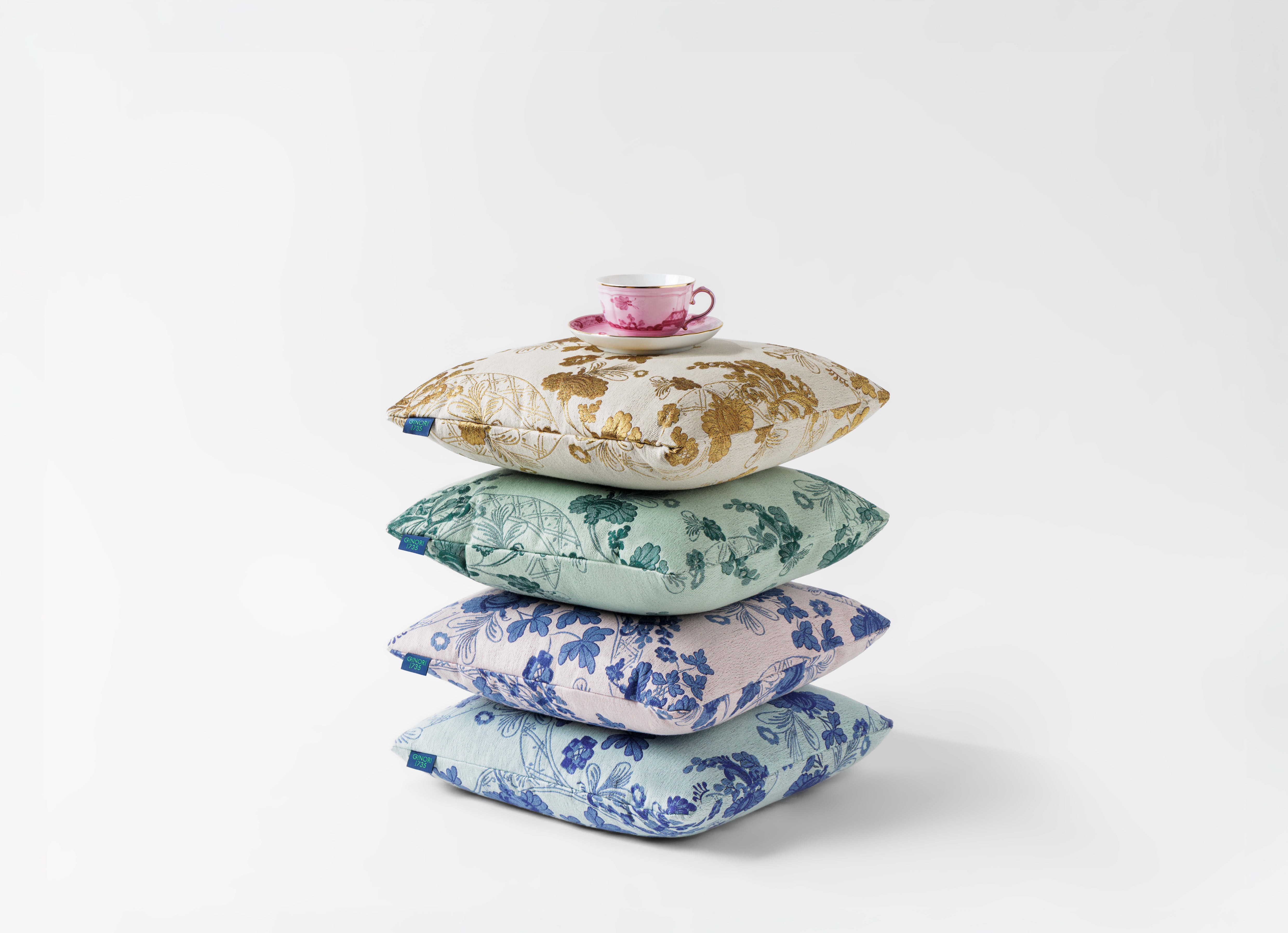 Mauve porcelain tea cup | GINORI 1735